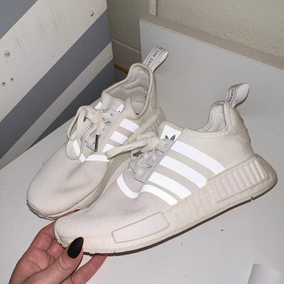 Adidas Boosts - Picture 4 of 7